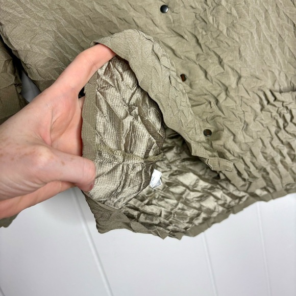 Babette Crinkle Top Anthropologie Snap Button Tan Brown Laganlook Size Small - Picture 5 of 9